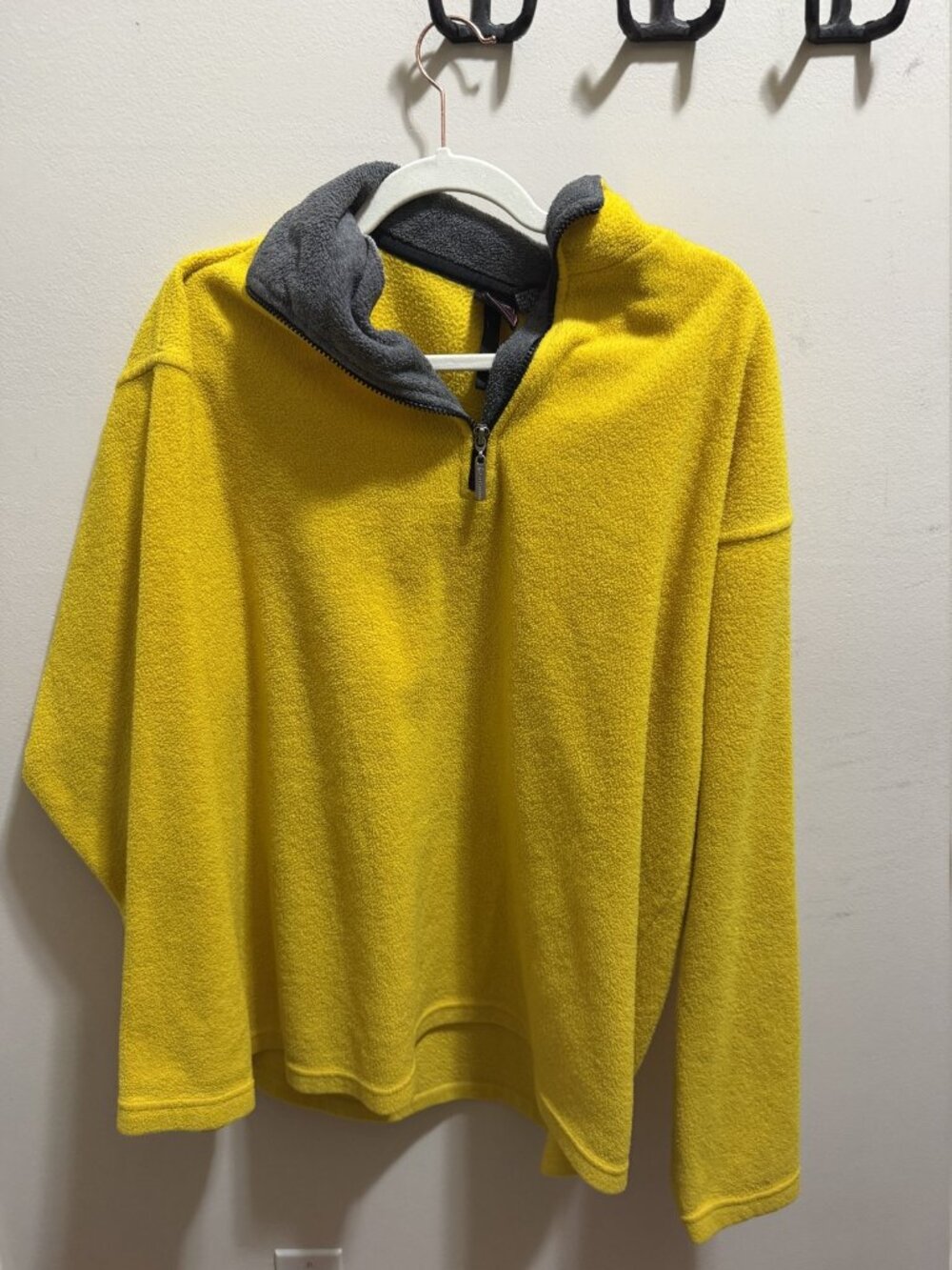Foot Locker Men's Mustard Yellow Full Zip Jacket Size 2XL